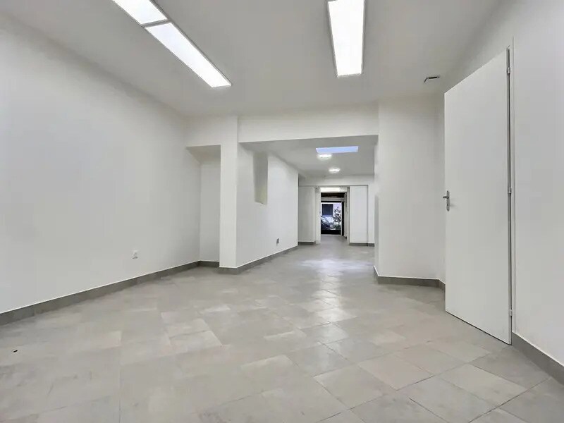 44 Rue Broca, Paris for sale Interior Photo- Image 1 of 4