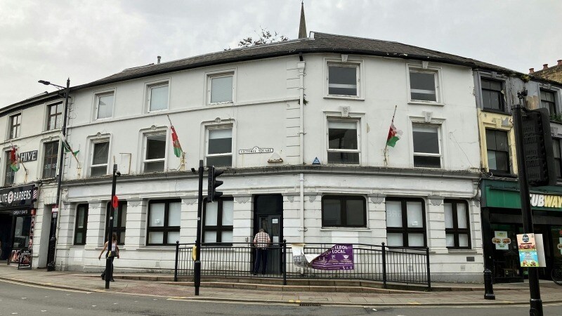 12-13 Victoria Square, Aberdare for sale Primary Photo- Image 1 of 1