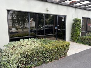 551-581 W Covina Blvd, San Dimas, CA for lease Interior Photo- Image 1 of 5