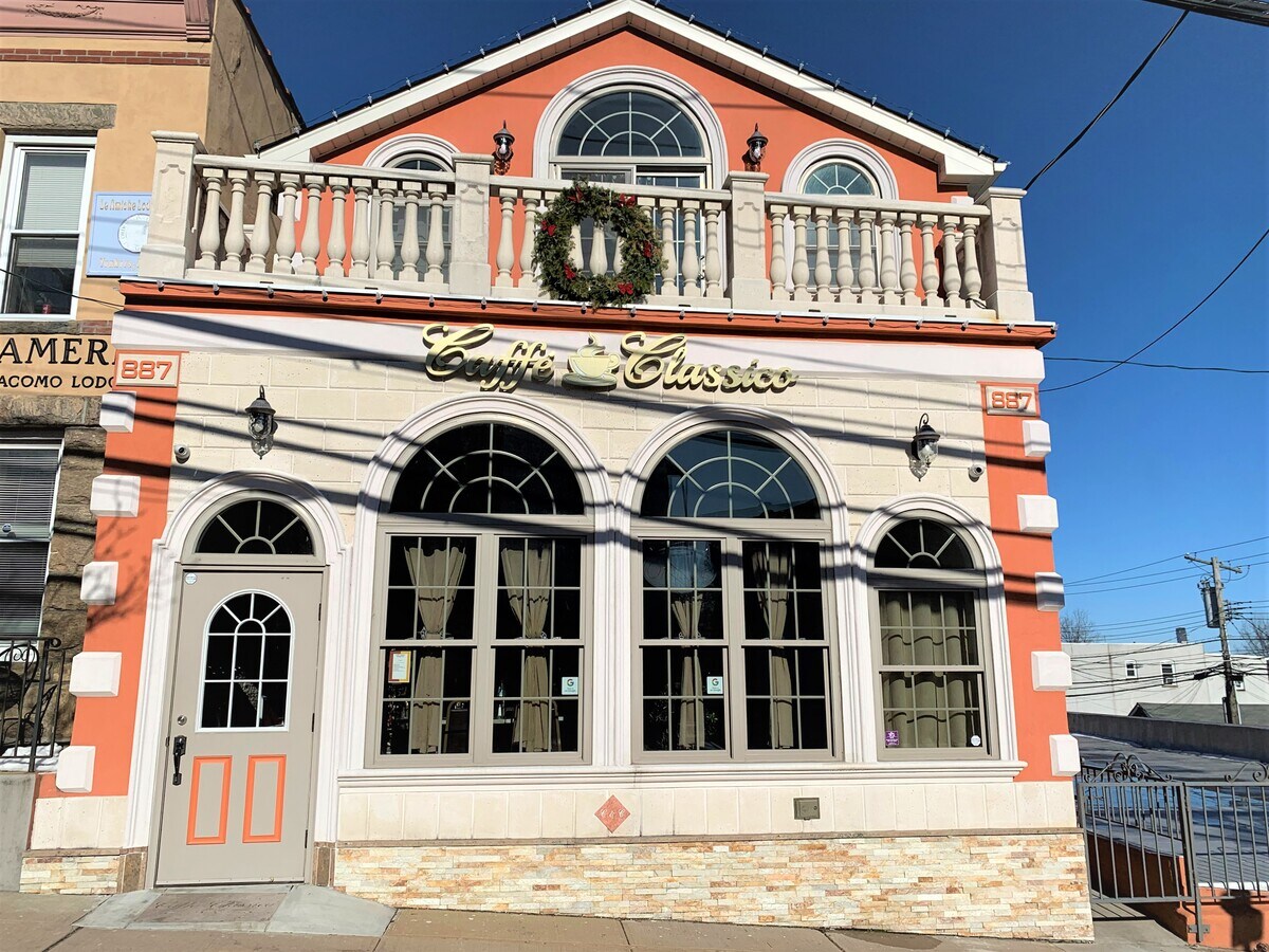 887 Midland Ave, Yonkers, NY 10704