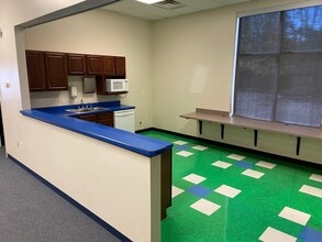 3224 Dayton-Xenia Rd, Dayton, OH for lease Interior Photo- Image 1 of 8