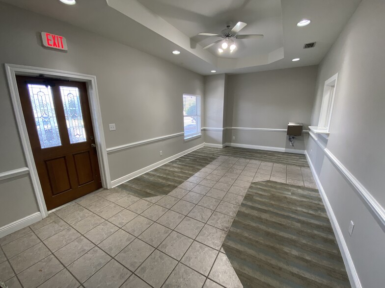 1298-1450 N McKenzie St, Foley, AL for lease - Interior Photo - Image 2 of 19