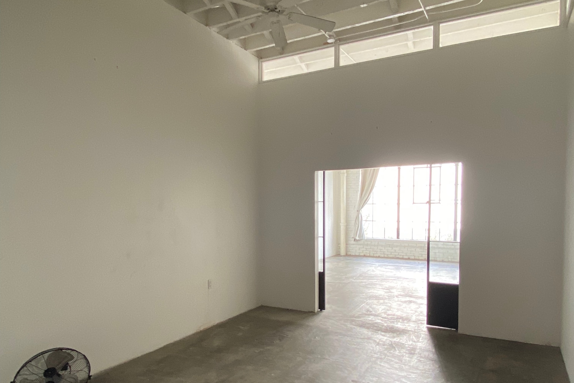 3430 S Hill St, Los Angeles, CA for lease Interior Photo- Image 1 of 6