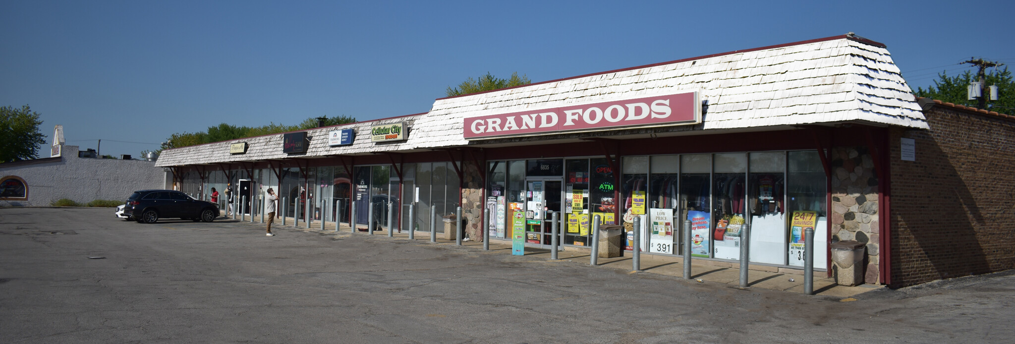 6823-6837 Grand Ave, Hammond, IN for lease Building Photo- Image 1 of 3