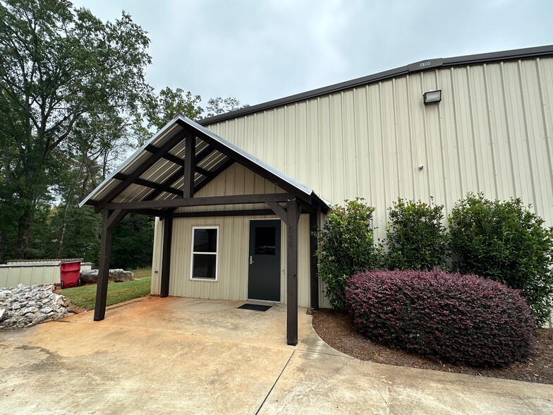 540 Jerry Smith Dr, Watkinsville, GA for lease - Primary Photo - Image 1 of 6