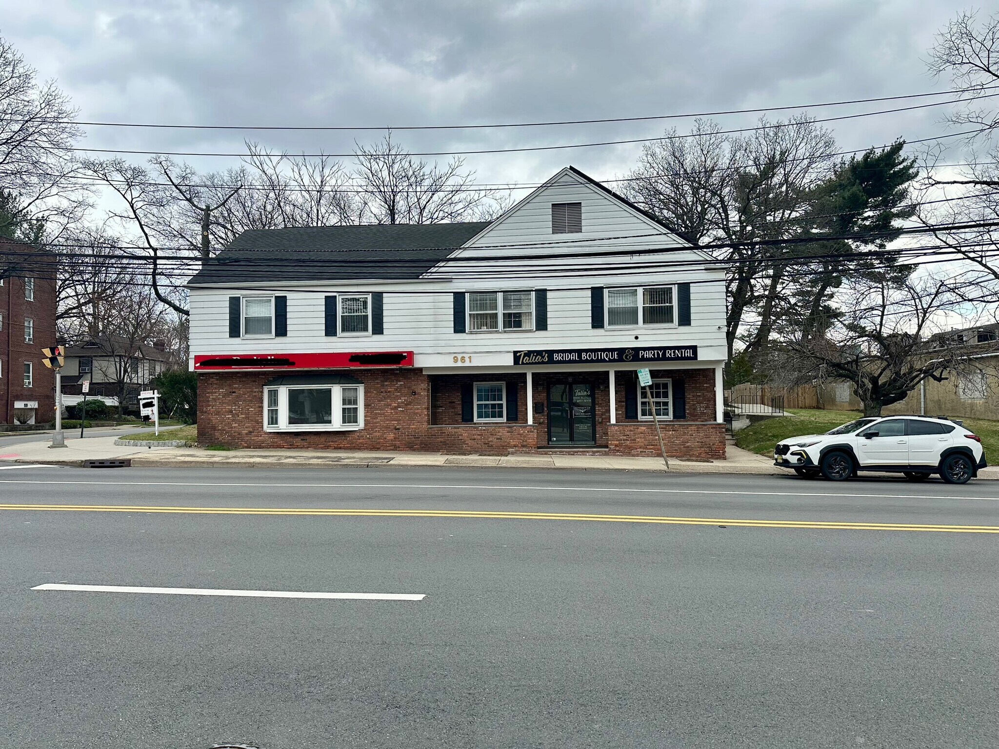 961 Teaneck Rd, Teaneck, NJ for lease Building Photo- Image 1 of 3