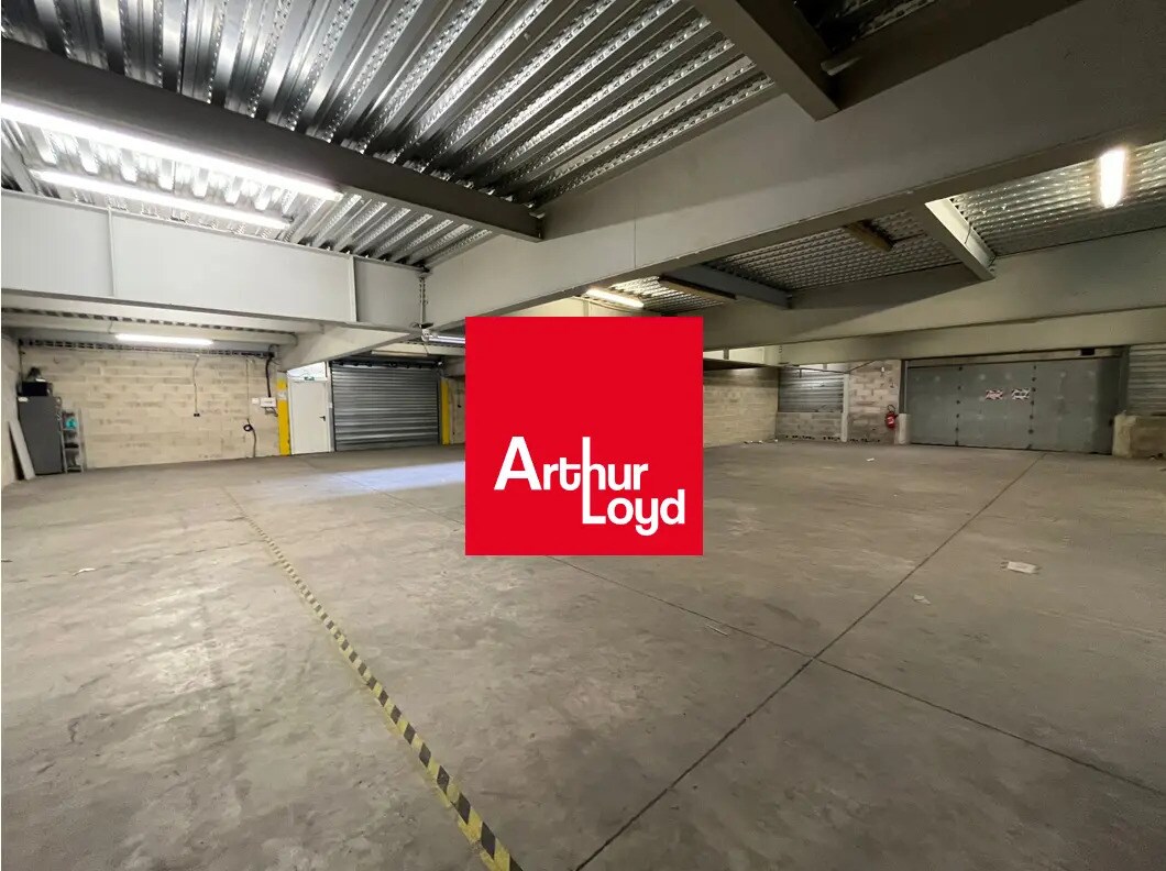 Industrial in Aubagne for lease Interior Photo- Image 1 of 12