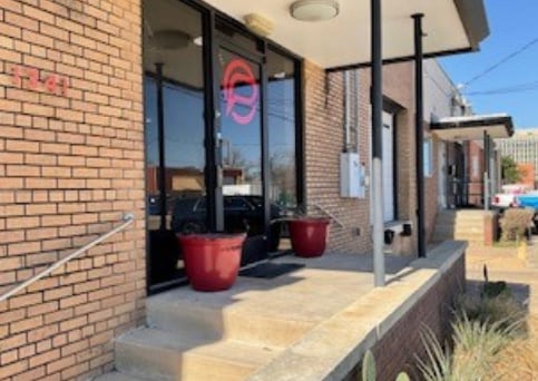 1341 Conant St, Dallas, TX for lease - Building Photo - Image 2 of 4