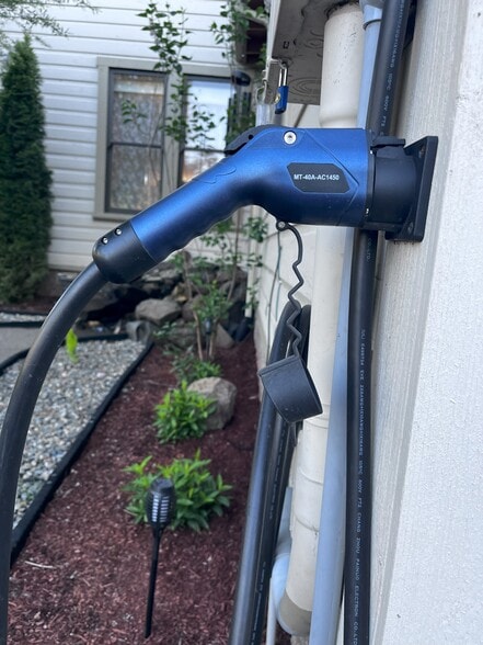 236 SE Stephens St, Roseburg, OR for sale - Building Photo - Image 2 of 60