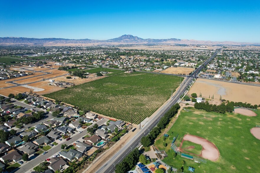 Laurel Ave., Oakley, CA for sale - Building Photo - Image 1 of 8