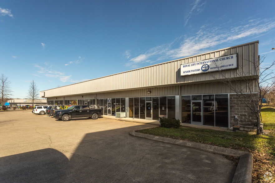 1249 Northgate Business Pky, Madison, TN for lease - Building Photo - Image 2 of 3