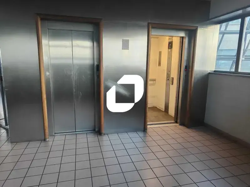 Office in Nanterre for lease Interior Photo- Image 1 of 7