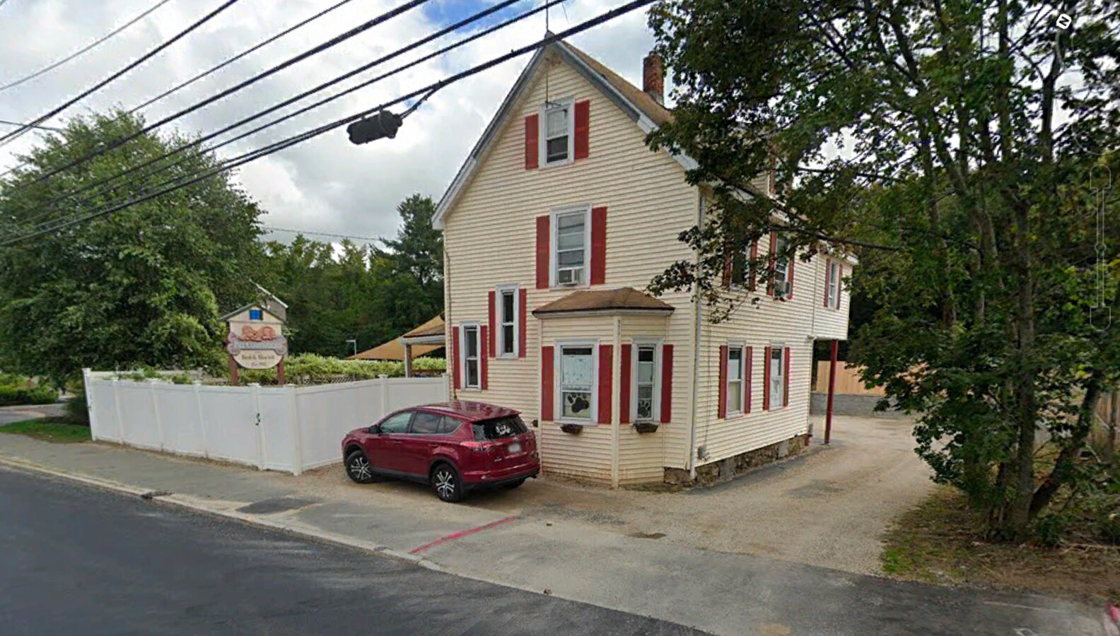 271 Main St, Reading, MA 01867