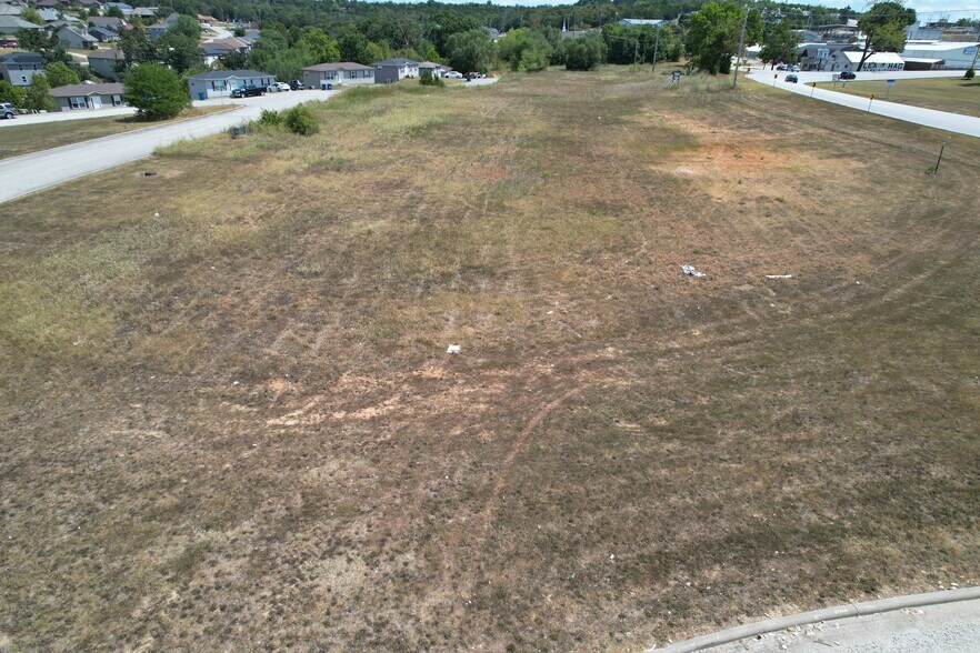 Lot c 3 cross creek blvd, Branson, MO for sale - Primary Photo - Image 1 of 4