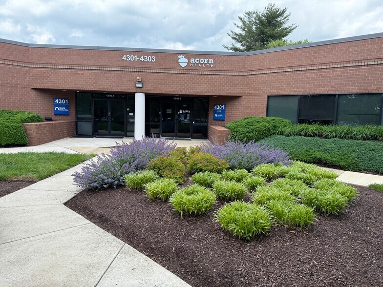 4301-4303 Forbes Blvd, Lanham, MD for lease - Building Photo - Image 1 of 5