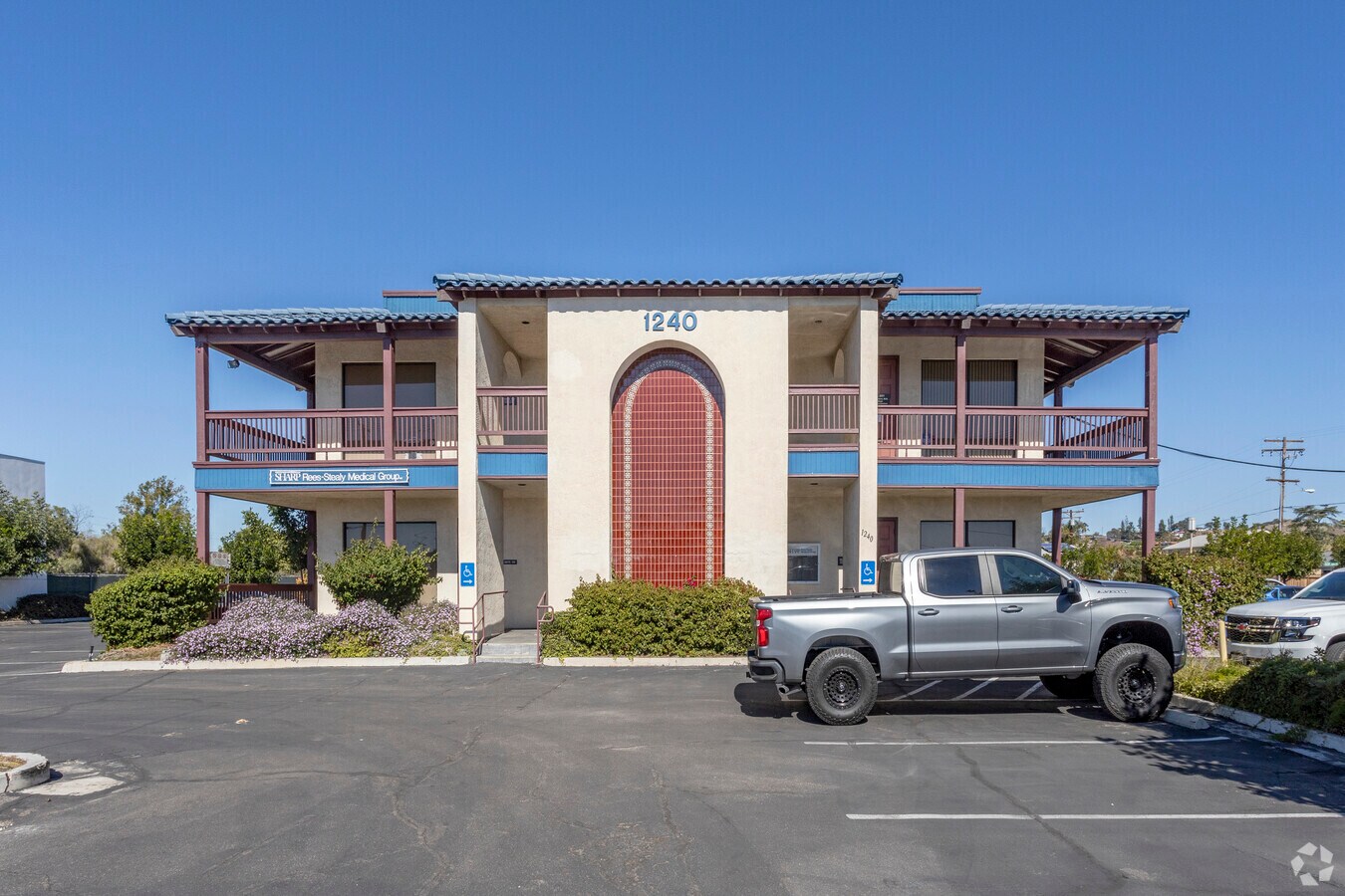 1240 Broadway, El Cajon, CA 92021