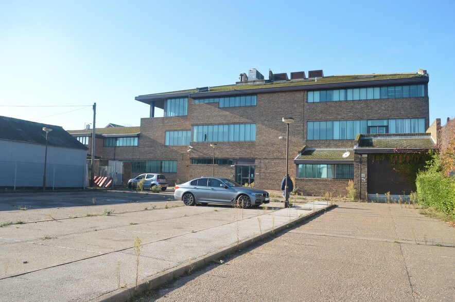 Old Nelson St, Lowestoft for sale - Primary Photo - Image 1 of 1