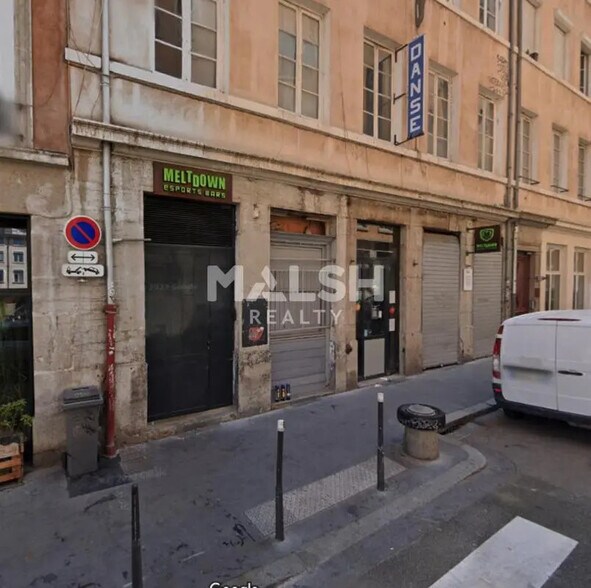 Retail in Lyon for lease - Building Photo - Image 1 of 2
