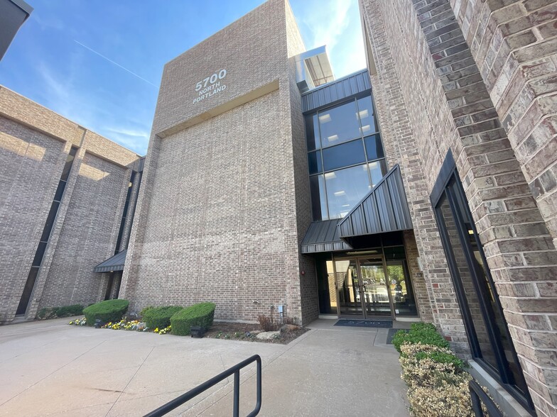 5700 N Portland Ave, Oklahoma City, OK for lease - Building Photo - Image 3 of 11