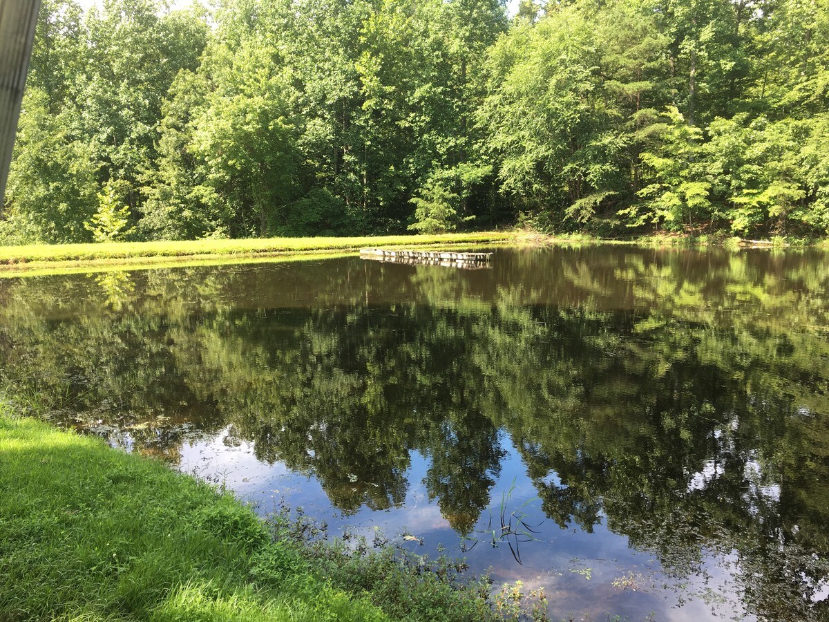 2360 Spotswood Trl, Barboursville, VA 22923