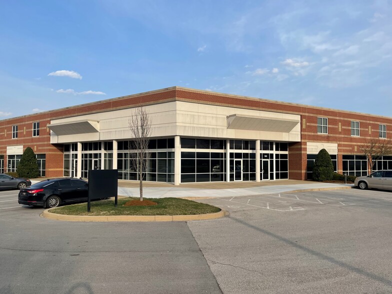 2700 Stanley Gault Pky, Louisville, KY for sale - Building Photo - Image 1 of 1