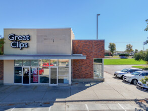 8320 Northwoods Dr, Lincoln, NE for lease Building Photo- Image 1 of 5