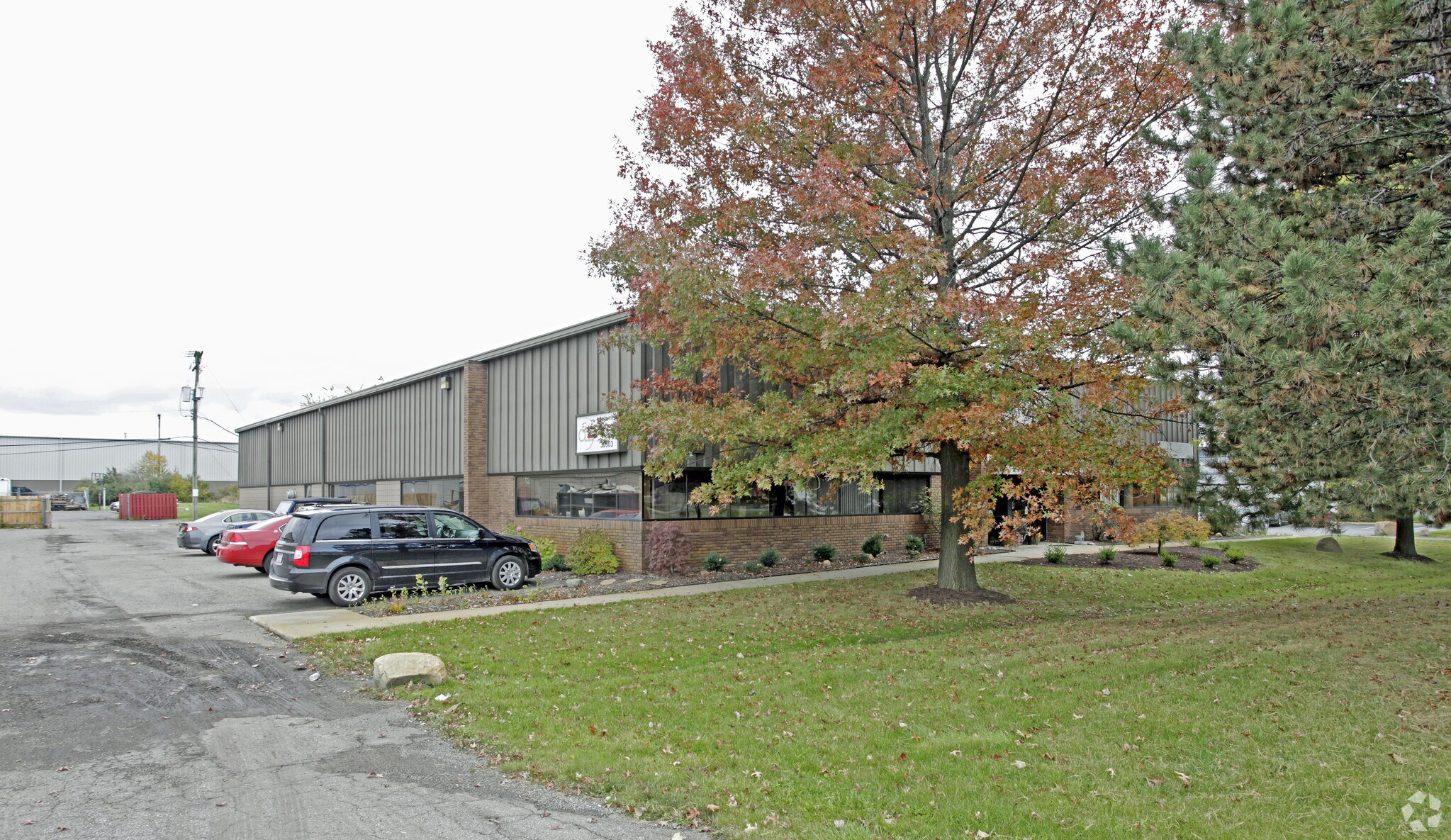 30503-30505 Andersen Ct, Wixom, MI for sale Primary Photo- Image 1 of 1