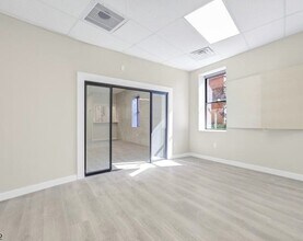 74 Elm St, Morristown, NJ for lease Interior Photo- Image 2 of 5