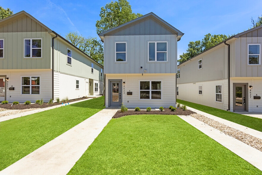 4523 Forest Ave, Kansas City, MO for sale - Building Photo - Image 2 of 4