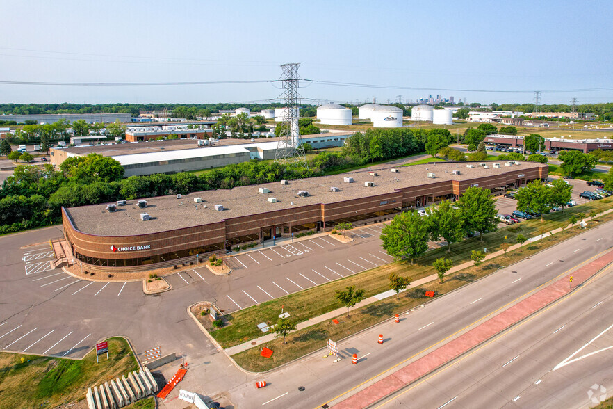 2100-2140 W County Road C, Roseville, MN for lease - Aerial - Image 2 of 5