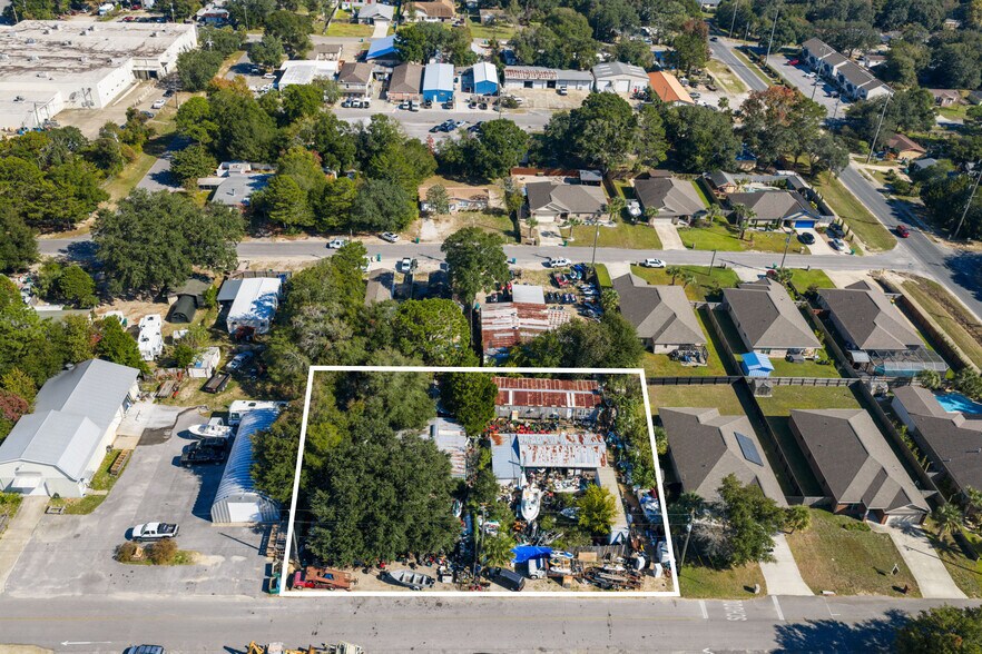 805 Playground Rd, Fort Walton Beach, FL for sale - Building Photo - Image 2 of 23