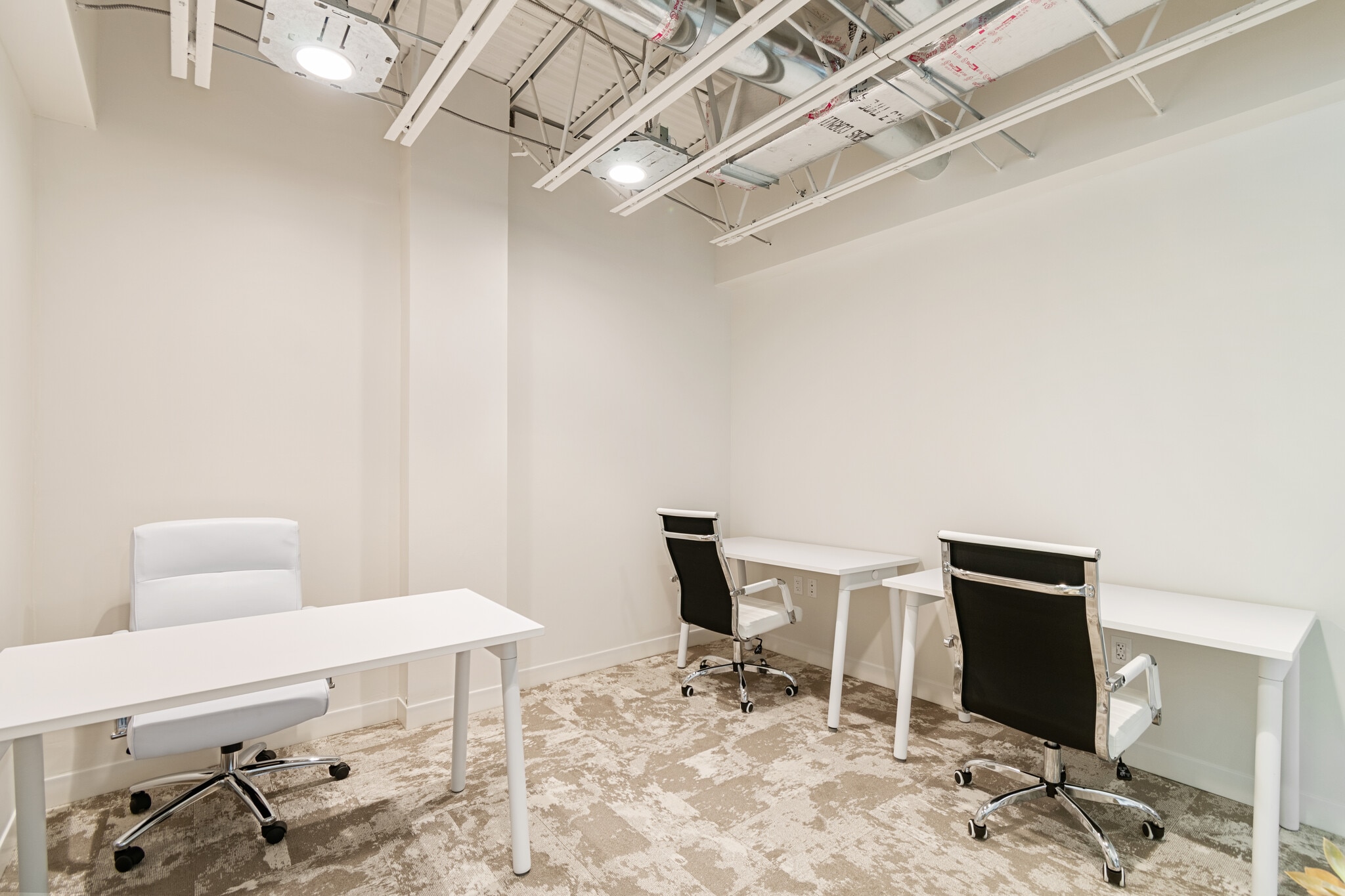 820 W 41st St, Miami Beach, FL for lease Building Photo- Image 1 of 3