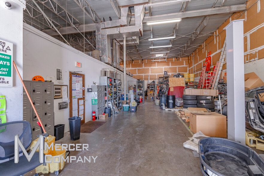 11512-11534 Pagemill Rd, Dallas, TX for lease - Interior Photo - Image 2 of 2