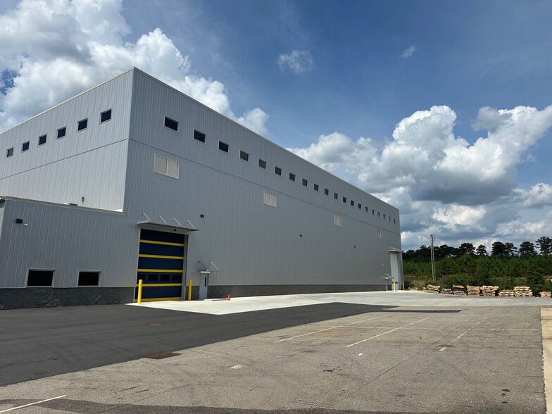 600 Fox Run Ave, Opelika, AL for lease - Building Photo - Image 2 of 6