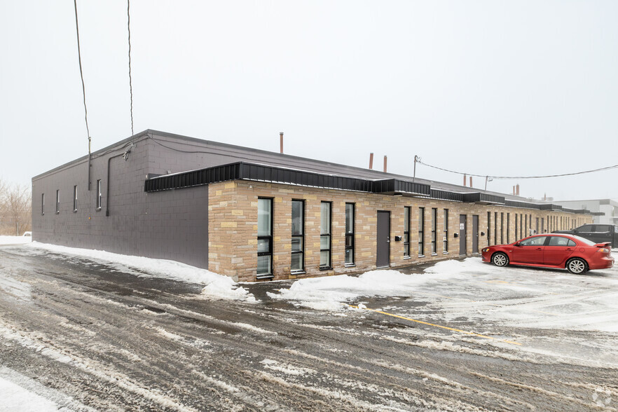 13-27 Capital Dr, Ottawa, ON for lease - Building Photo - Image 3 of 3