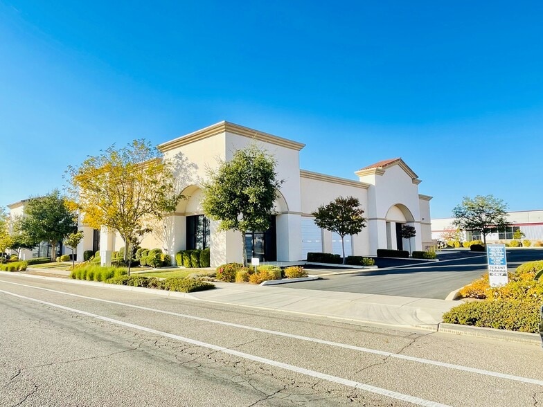 2105 Wisteria Ln, Paso Robles, CA for lease - Building Photo - Image 1 of 6
