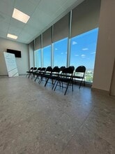 2820 NE 214th St, Aventura, FL for lease Building Photo- Image 2 of 11