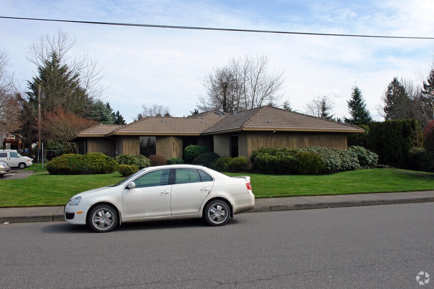 1320 NE 106th Ave, Portland, OR for sale - Primary Photo - Image 1 of 1