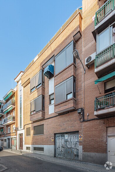 Calle Elisa, 24, Madrid, Madrid for sale - Building Photo - Image 2 of 3