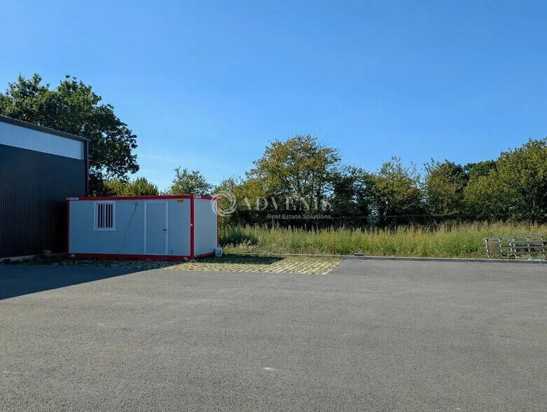 Flex in Taden for lease - Building Photo - Image 2 of 12