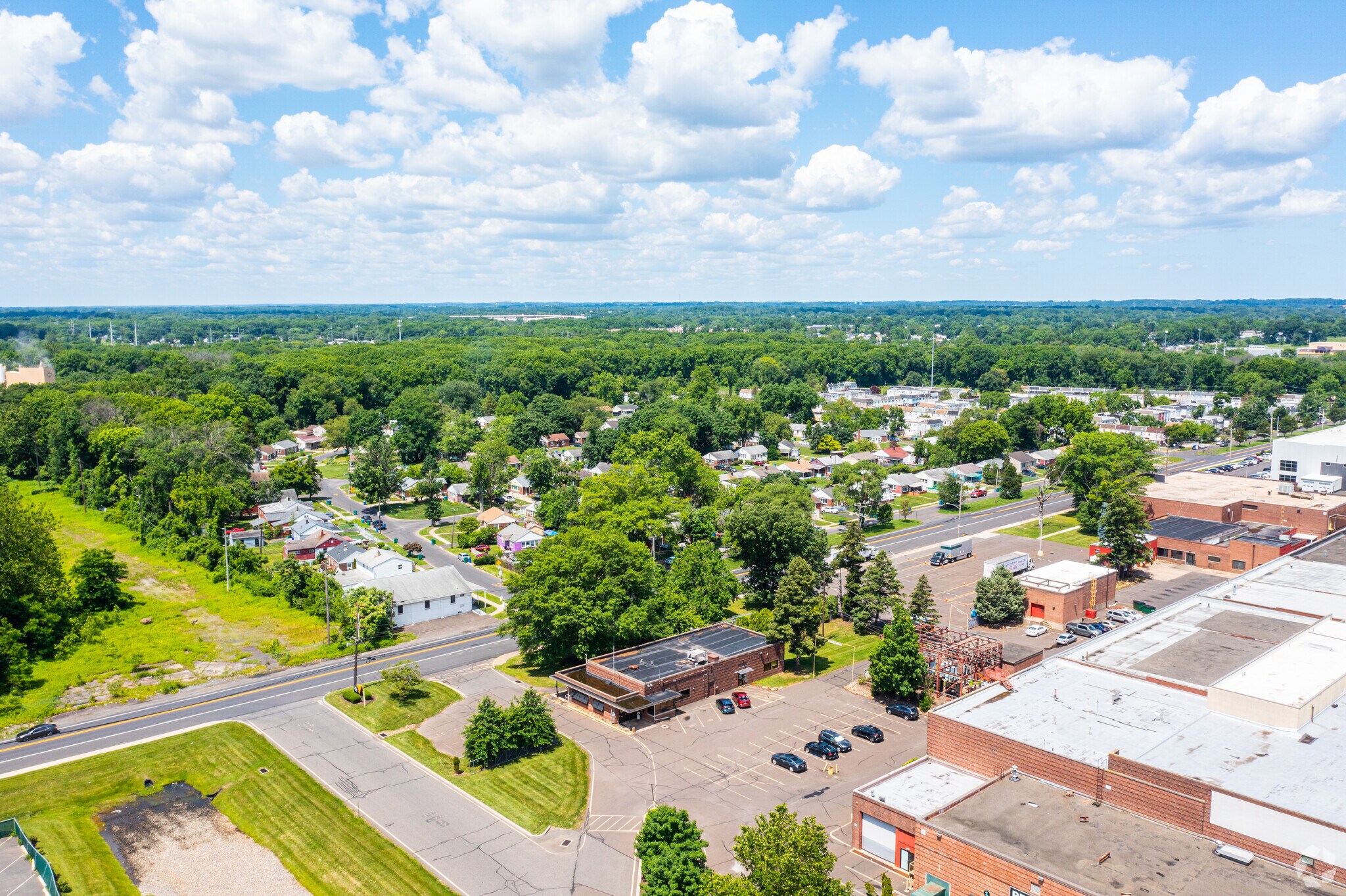 2201 Green Ln, Levittown, PA 19057 Bucks Industrial Business Park