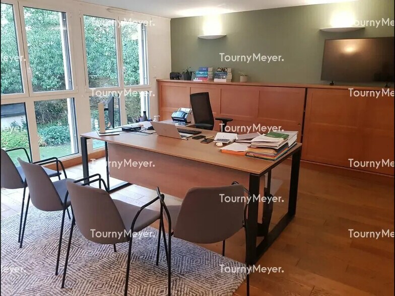 Office in Rennes for lease - Interior Photo - Image 1 of 4