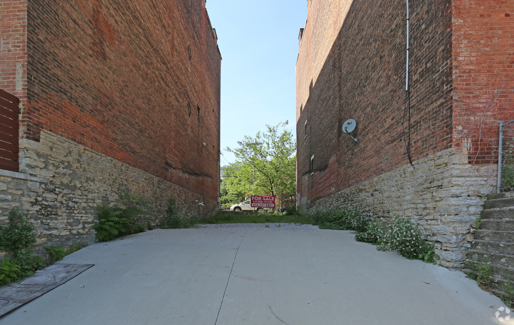 553 E 13th St, Cincinnati, OH for sale Building Photo- Image 1 of 1