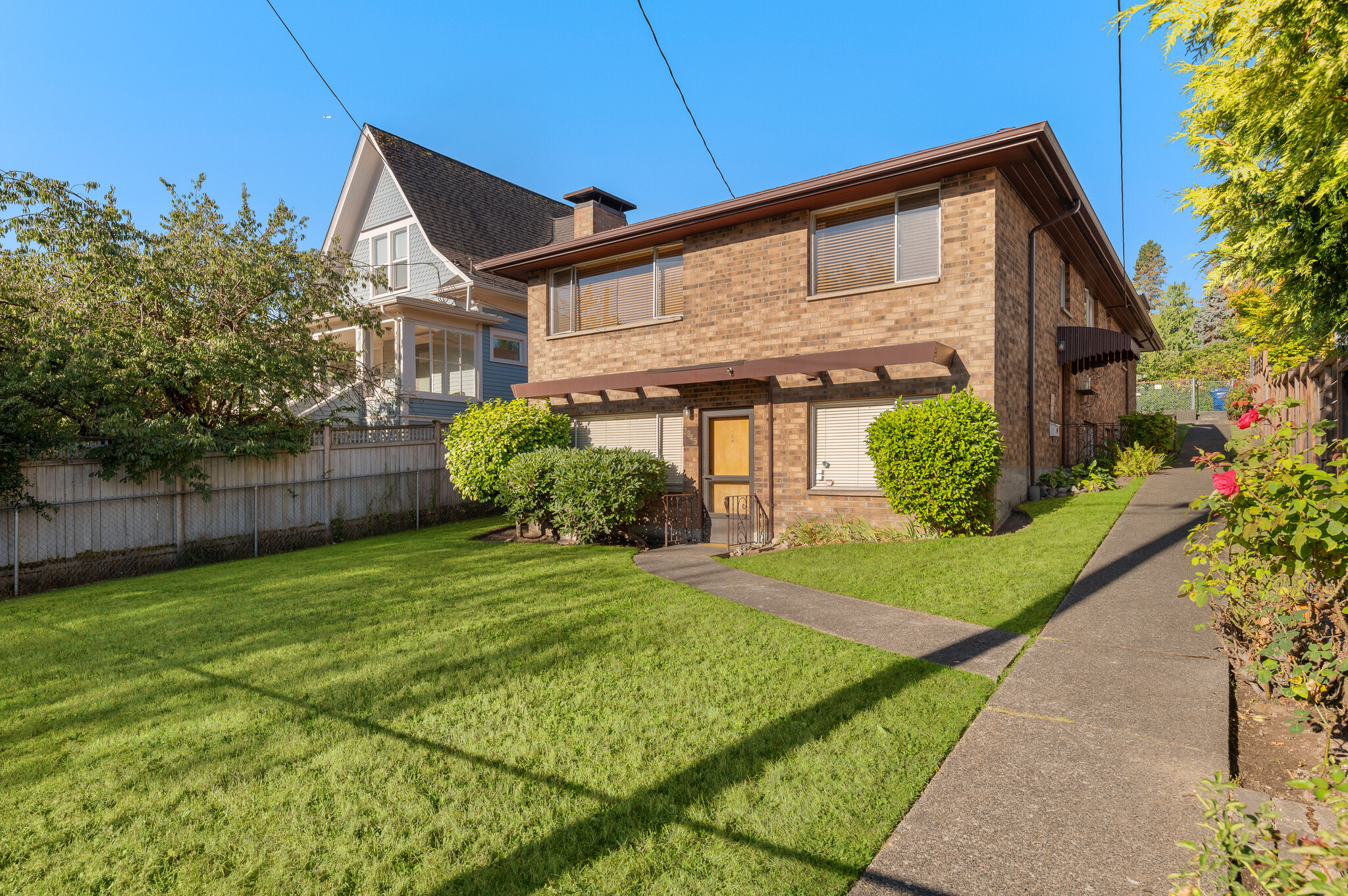 2845 21st Ave W, Seattle, WA for sale Primary Photo- Image 1 of 22