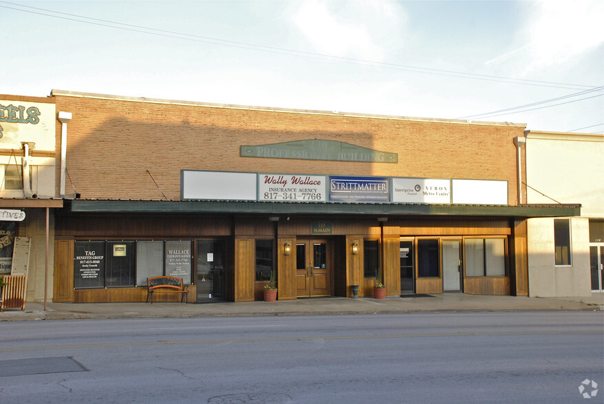 119 N Main St, Weatherford, TX for lease - Building Photo - Image 2 of 35