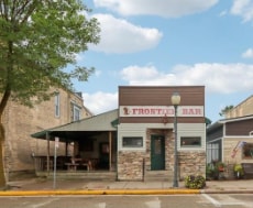 109 N Main St, Poynette, WI for sale - Primary Photo - Image 1 of 1