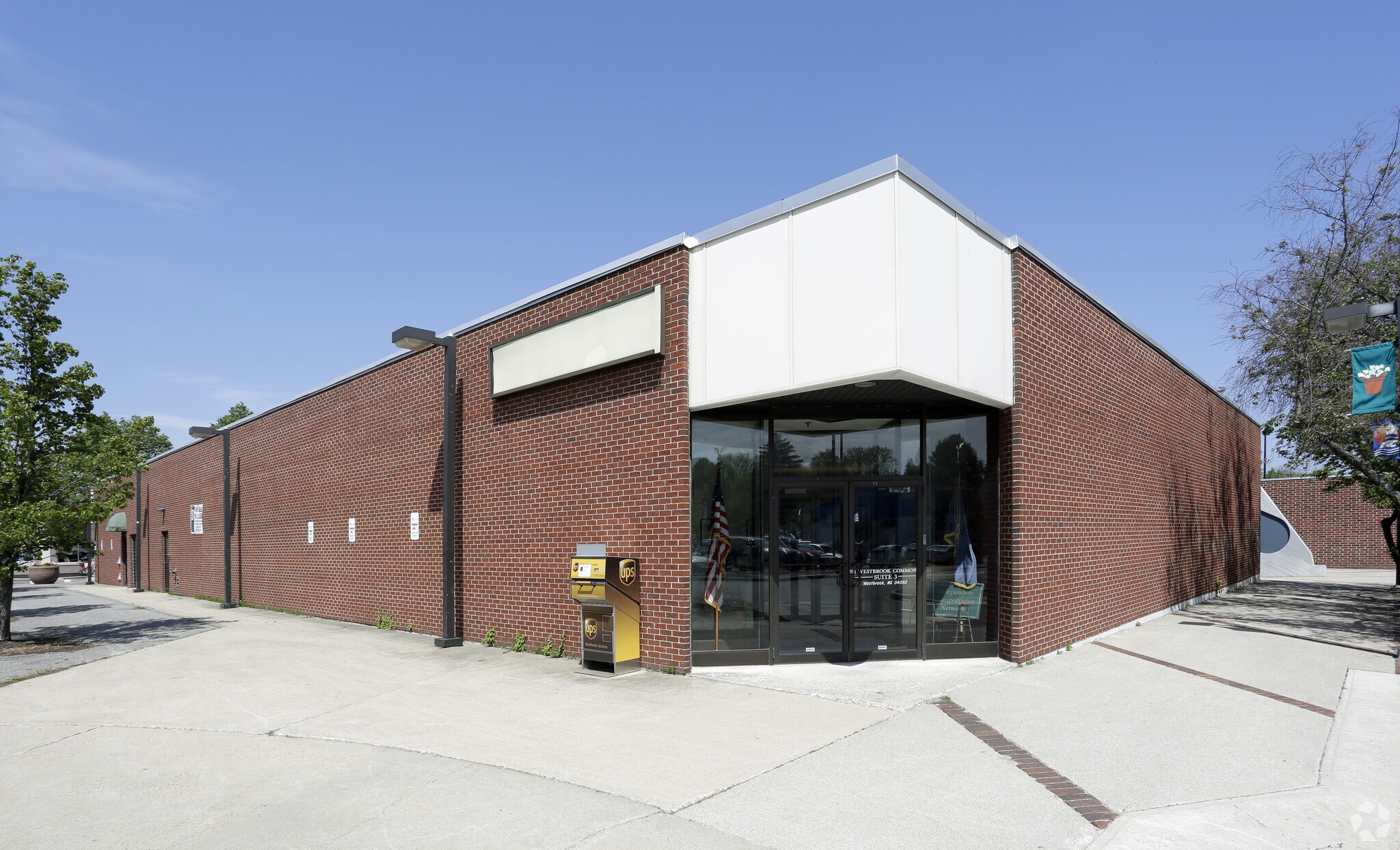 1 Westbrook Cmn, Westbrook, ME for sale Primary Photo- Image 1 of 1