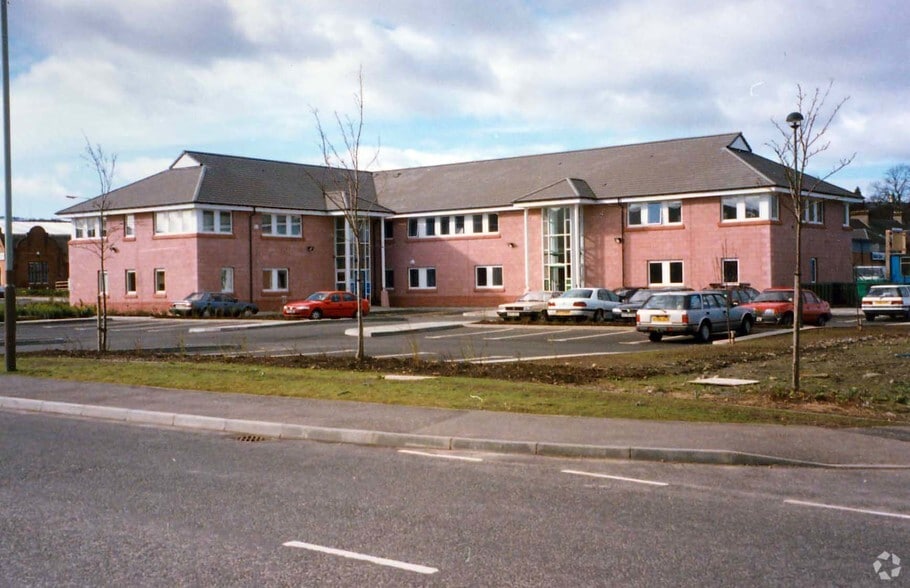 1 Whitefriars Cres, Perth for lease - Primary Photo - Image 1 of 7