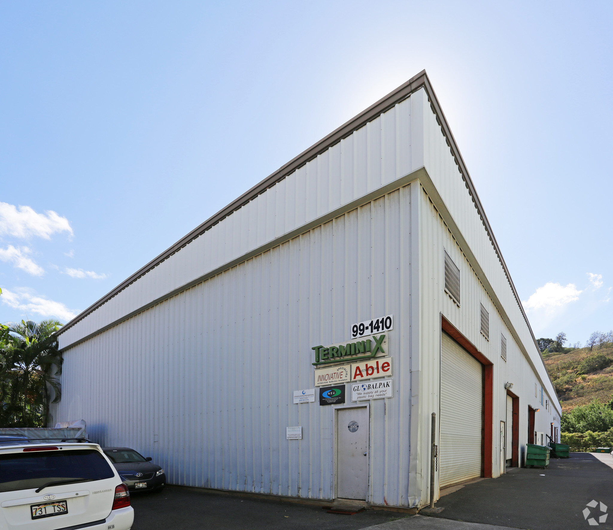 99-1410 Koaha Pl, Aiea, HI for lease Primary Photo- Image 1 of 4