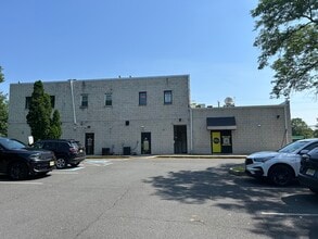 1100-1102 State Route 34, Aberdeen, NJ for lease Building Photo- Image 1 of 9